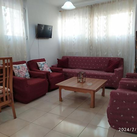 Georgia'S Family Apartment Iraklion Buitenkant foto